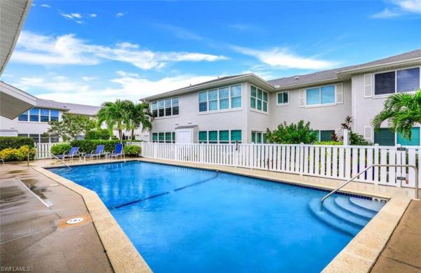 707 Neapolitan Way #707, Naples, Florida 34103, image 1