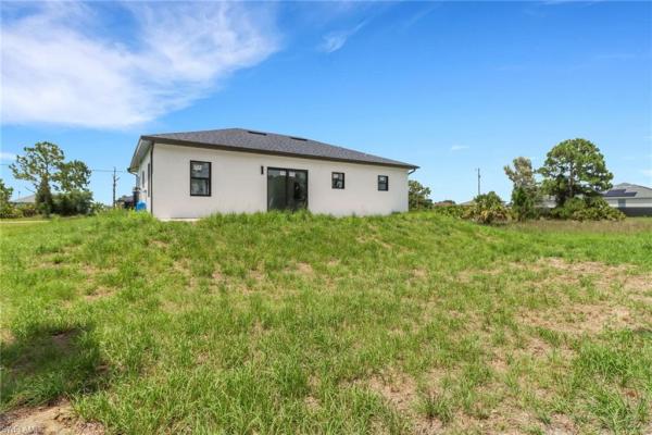 Lehigh Acres Residential, 2911 SW 28th St, Lehigh Acres, Florida 33976, image 1