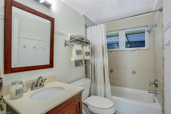 Pine Ridge Estates, 75 East Ave, Naples, Florida 34108, image 2