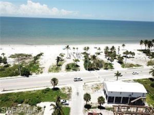 Gulf Island Manor, 131 Gulf Island Dr, Fort Myers Beach, Florida 33931, image 1