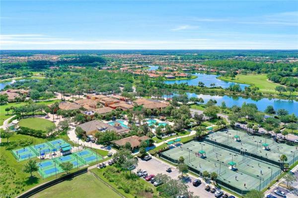 10437 Solaro St, Fort Myers, Florida 33913, image 1