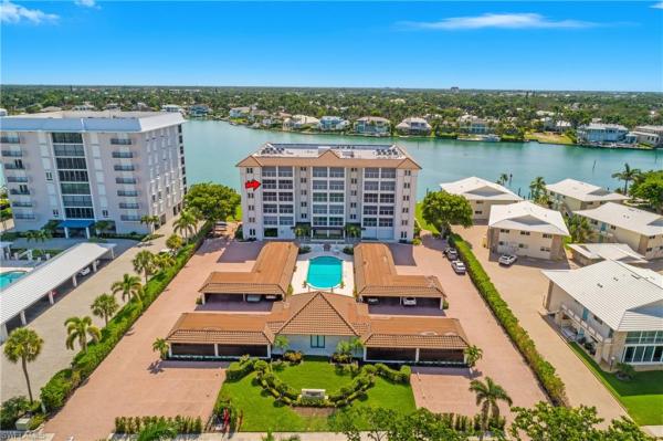 2600 N Gulf Shore Blvd #52, Naples, Florida 34103, image 1