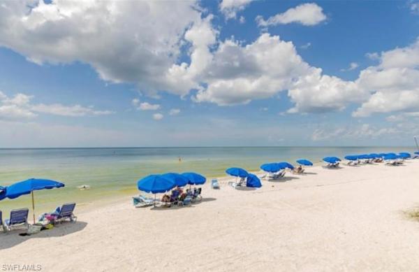 Pelican Bay Woods, 822 Buttonbush Ln, Naples, Florida 34108, image 1