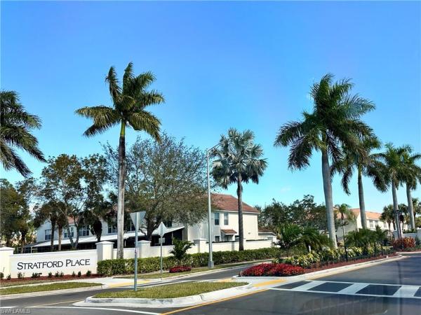 Pinehurst At Stratford Place, 860 Hampton Cir #165, Naples, Florida 34105, image 1