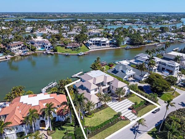 Port Royal, 3163 Gin Ln, Naples, Florida 34102, image 1