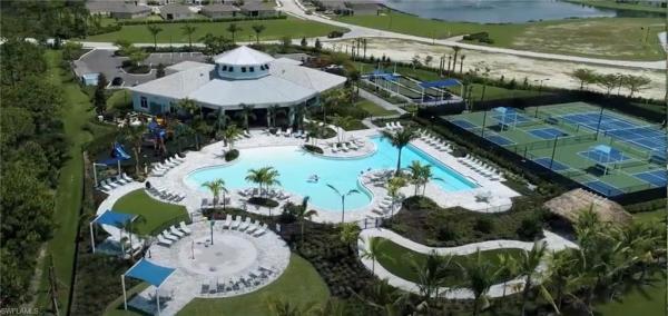 Entrada, 3123 Amadora Cir, Cape Coral, Florida 33909, image 2