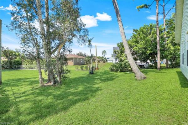 San Carlos Park, 7576 Captiva Blvd, Fort Myers, Florida 33967, image 1