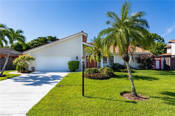 Pelican Ridge, 27451 Pelican Ridge Cir, Bonita Springs, Florida 34135, image 1
