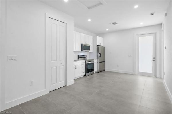 Golden Gate Estates, 2712 SE 40th Ave, Naples, Florida 34117, image 1