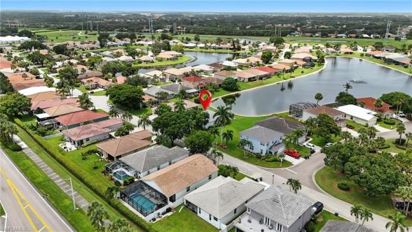 Silverlakes, 11317 Lakeland Cir, Fort Myers, Florida 33913, image 2
