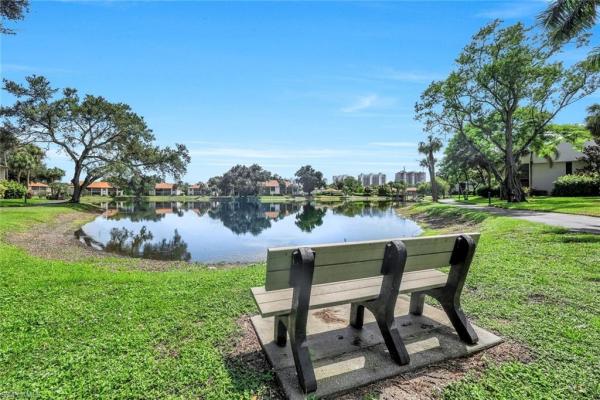 576 Retreat Dr #201, Naples, Florida 34110, image 1