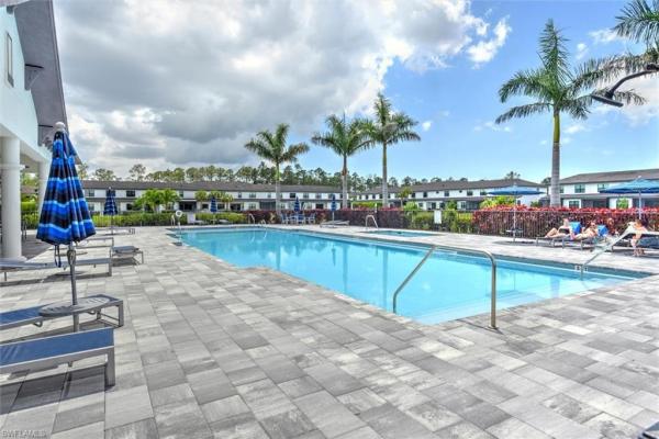 Vanderbilt Reserve, 7546 Rockefeller Dr, Naples, Florida 34119, image 2