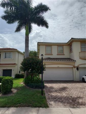Valencia Country Club, 1724 Birdie Dr, Naples, Florida 34120, image 1