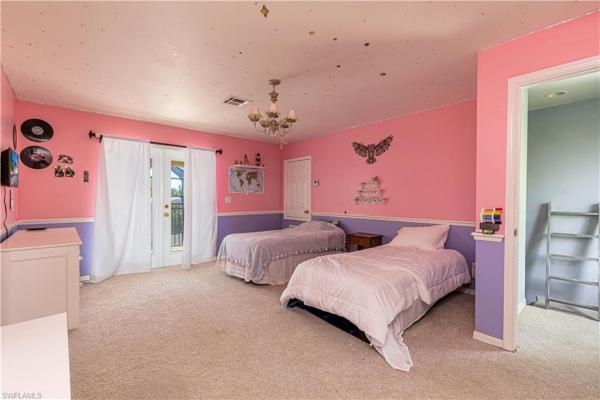 Willoughby Acres, 244 Erie Dr, Naples, Florida 34110, image 2