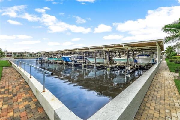 Marina Manor At Olde Naples, 1100 S 8th Ave #H227, Naples, Florida 34102, image 2