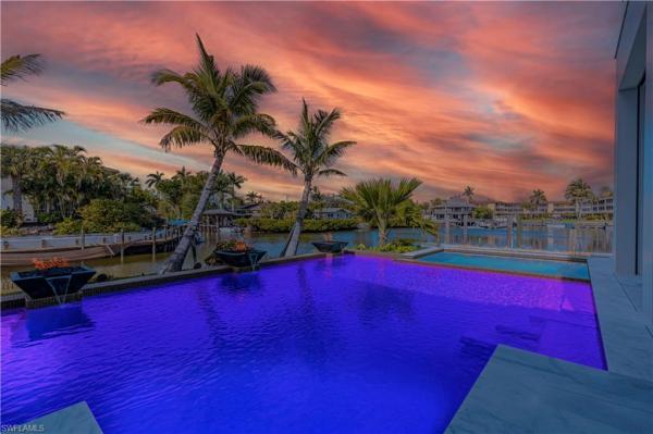 Oyster Bay, 1100 Sandpiper St, Naples, Florida 34102, image 1