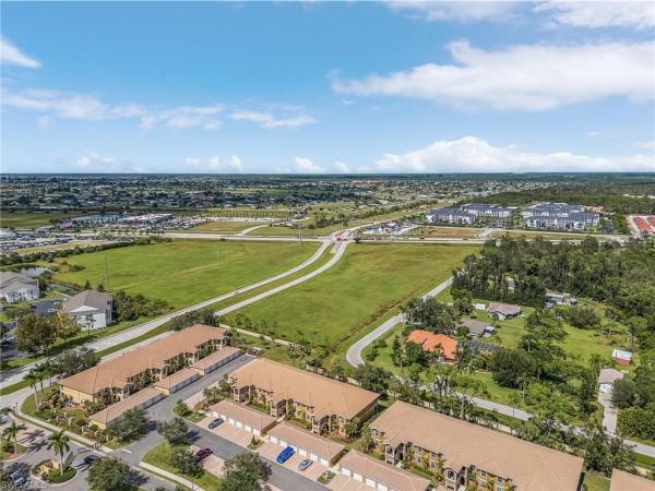 1131 Winding Pines Cir #204, Cape Coral, Florida 33909, image 2