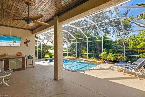 Marbella At Spanish Wells, 9101 Spanish Moss Way, Bonita Springs, Florida 34135, image 2