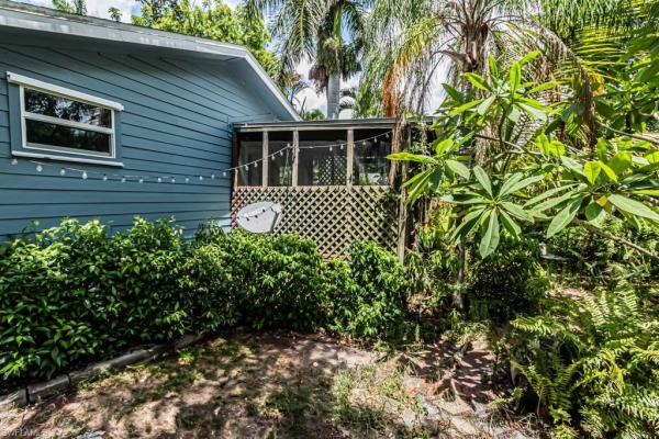 Valencia Terrace, 1556 Barcelona Ave, Fort Myers, Florida 33901, image 2