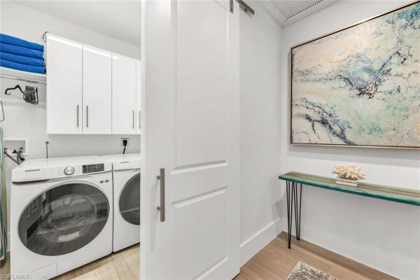 1540 Blue Point Ave #201, Naples, Florida 34102, image 1