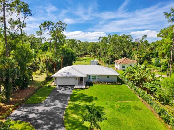 Logan Woods, 5096 Boxwood Way, Naples, Florida 34116, image 2