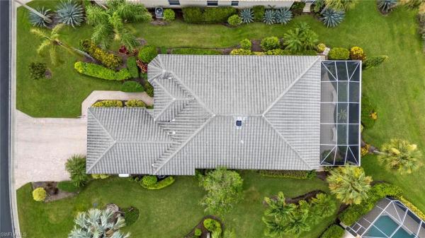 Vanderbilt Country Club, 8386 Danbury Blvd, Naples, Florida 34120, image 1