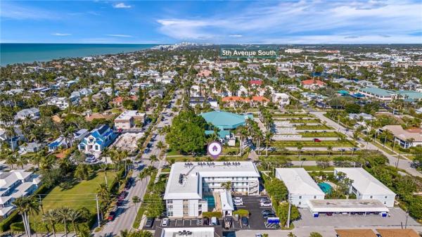 Town Manor At Olde Naples, 1021 S 3rd St #110, Naples, Florida 34102, image 2