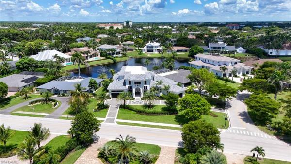 Park Shore, 4836 Crayton Rd, Naples, Florida 34103, image 1