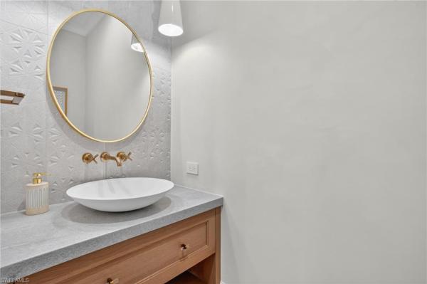Park Shore, 4836 Crayton Rd, Naples, Florida 34103, image 1