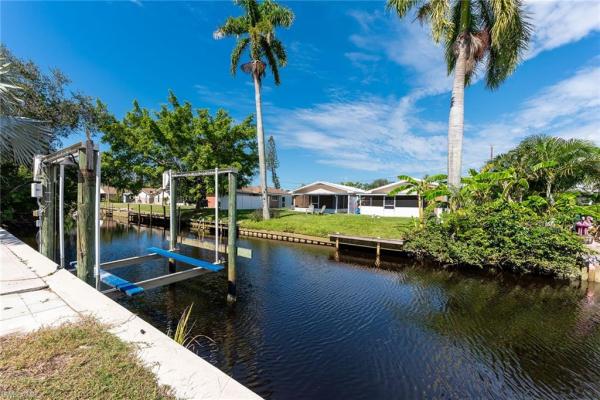 Park Place, 9793 Tonya Ct, Bonita Springs, Florida 34135, image 1