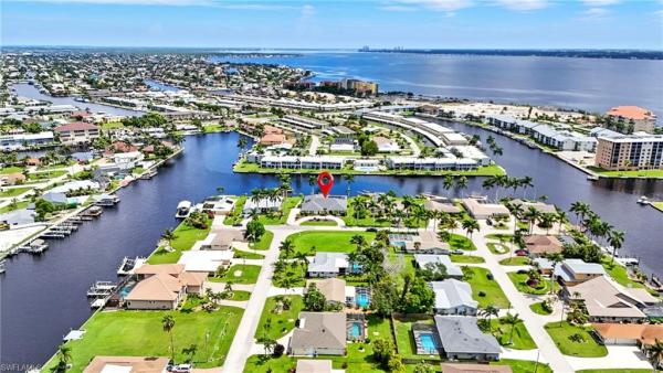 Cape Coral, 1911 44th St, Cape Coral, Florida 33904, image 1