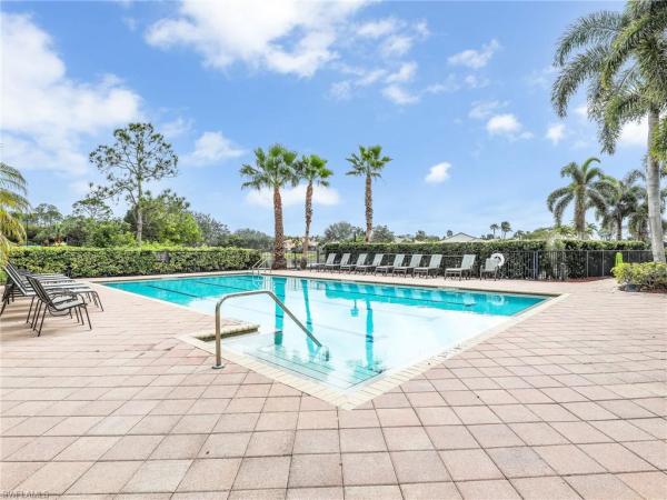 Saturnia Lakes, 2446 Butterfly Palm Dr, Naples, Florida 34119, image 2