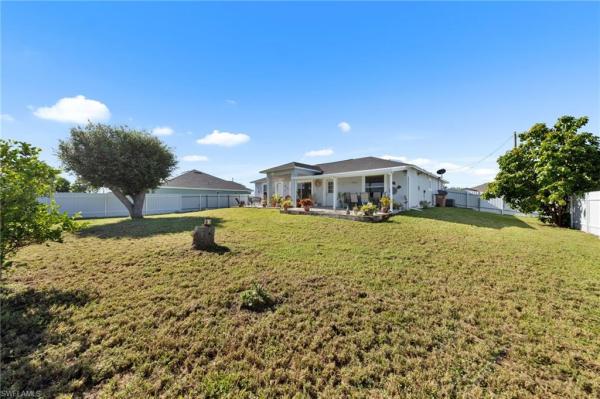 Cape Coral, 1731 Trafalgar Pkwy, Cape Coral, Florida 33991, image 1