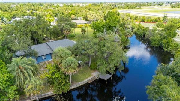 5700 Oakview Ln, Punta Gorda, Florida 33950, image 1