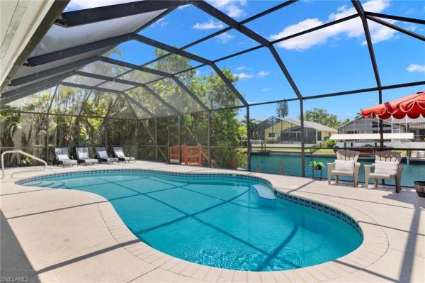 Conners At Vanderbilt Beach, 482 Trade Winds Ave, Naples, Florida 34108, image 2