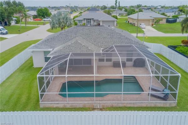 Cape Coral Residential, 712 1st Pl, Cape Coral, Florida 33909, image 2