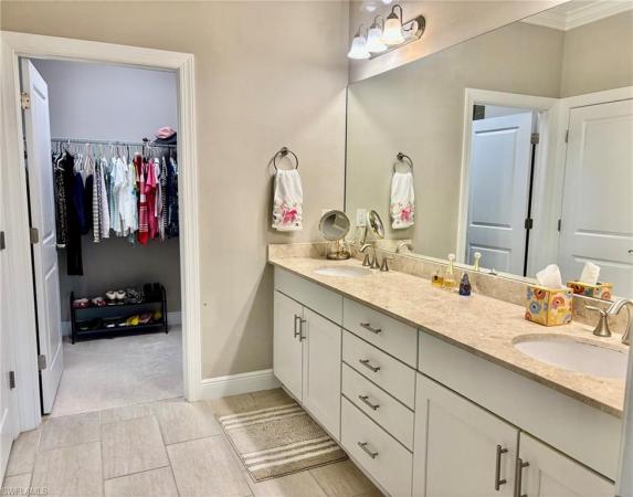 15148 Palmer Lake Cir #202, Naples, Florida 34109, image 1