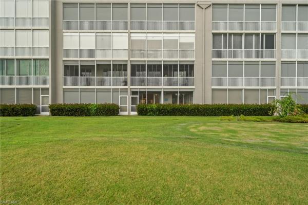 Westchester, 14771 Hole In 1st Cir #108, Fort Myers, Florida 33919, image 3