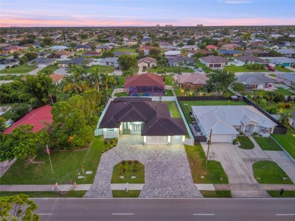 Cape Coral Residential, 926 Gleason Pkwy, Cape Coral, Florida 33914, image 3