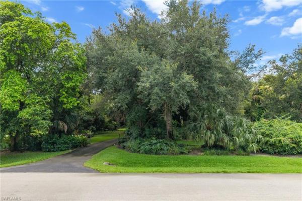 Logan Woods, 5247 Cherry Wood Dr, Naples, Florida 34119, image 1