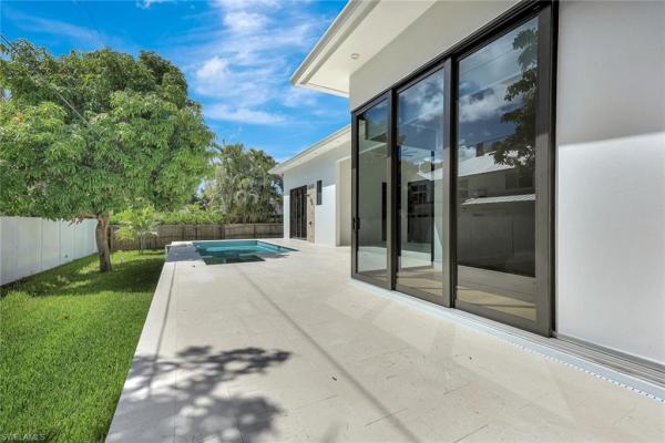 Lake Park, 1248 N 13th Ave, Naples, Florida 34102, image 1