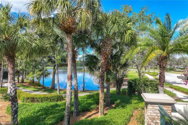 Hedgestone At Twin Eagles, 11920 Hedgestone Ct, Naples, Florida 34120, image 1