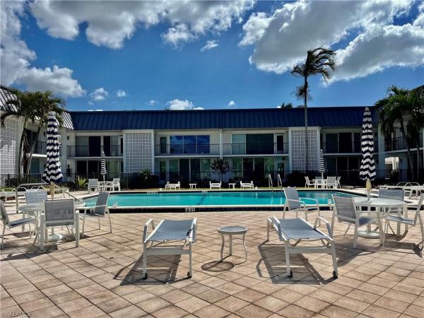 333 Harbour Dr #106, Naples, Florida 34103, image 1