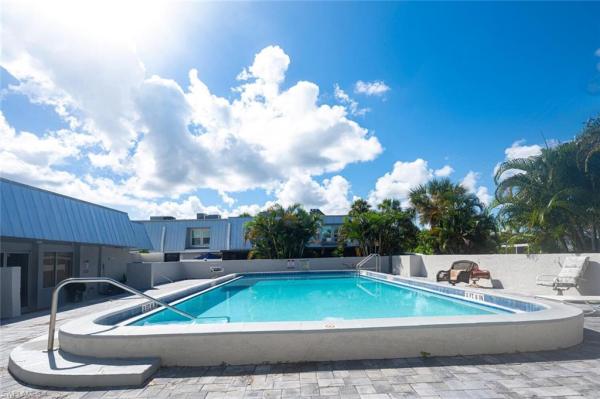 Lely Pines, 4912 Hawaii Blvd #29, Naples, Florida 34112, image 1
