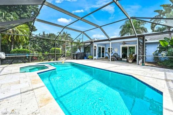 Villa Bonita, 27640 Michigan St, Bonita Springs, Florida 34135, image 2