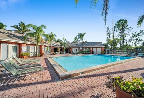2875 Winkler Ave #517, Fort Myers, Florida 33916, image 1