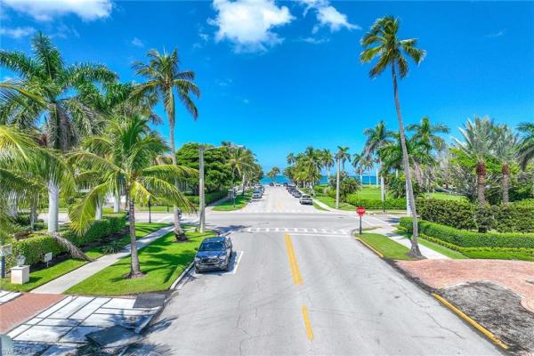 950 S 7th Ave #14, Naples, Florida 34102, image 1