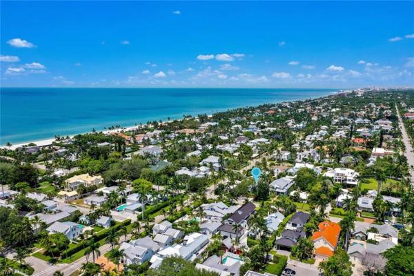 Olde Naples, 223 S 11th Ave, Naples, Florida 34102, image 2