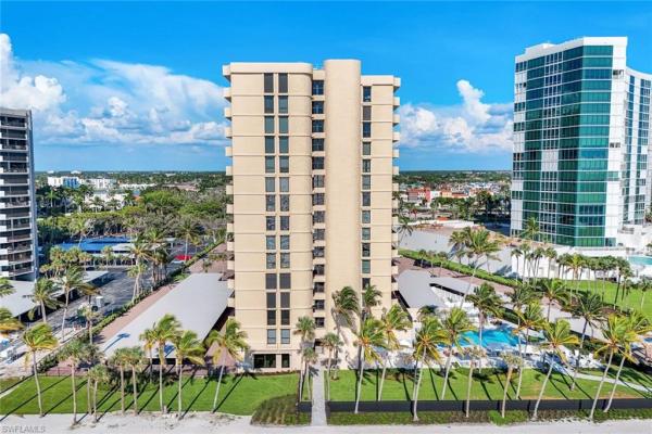 Surfsedge At Park Shore, 4001 N Gulf Shore Blvd #902, Naples, Florida 34103, image 2