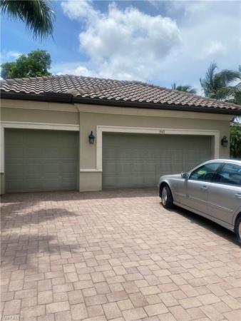 Mussorie Village, 9571 Mussorie Ct, Naples, Florida 34114, image 2